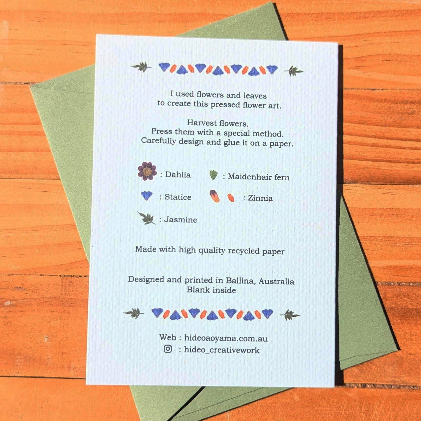 CIRCLE OF PETALS CARD