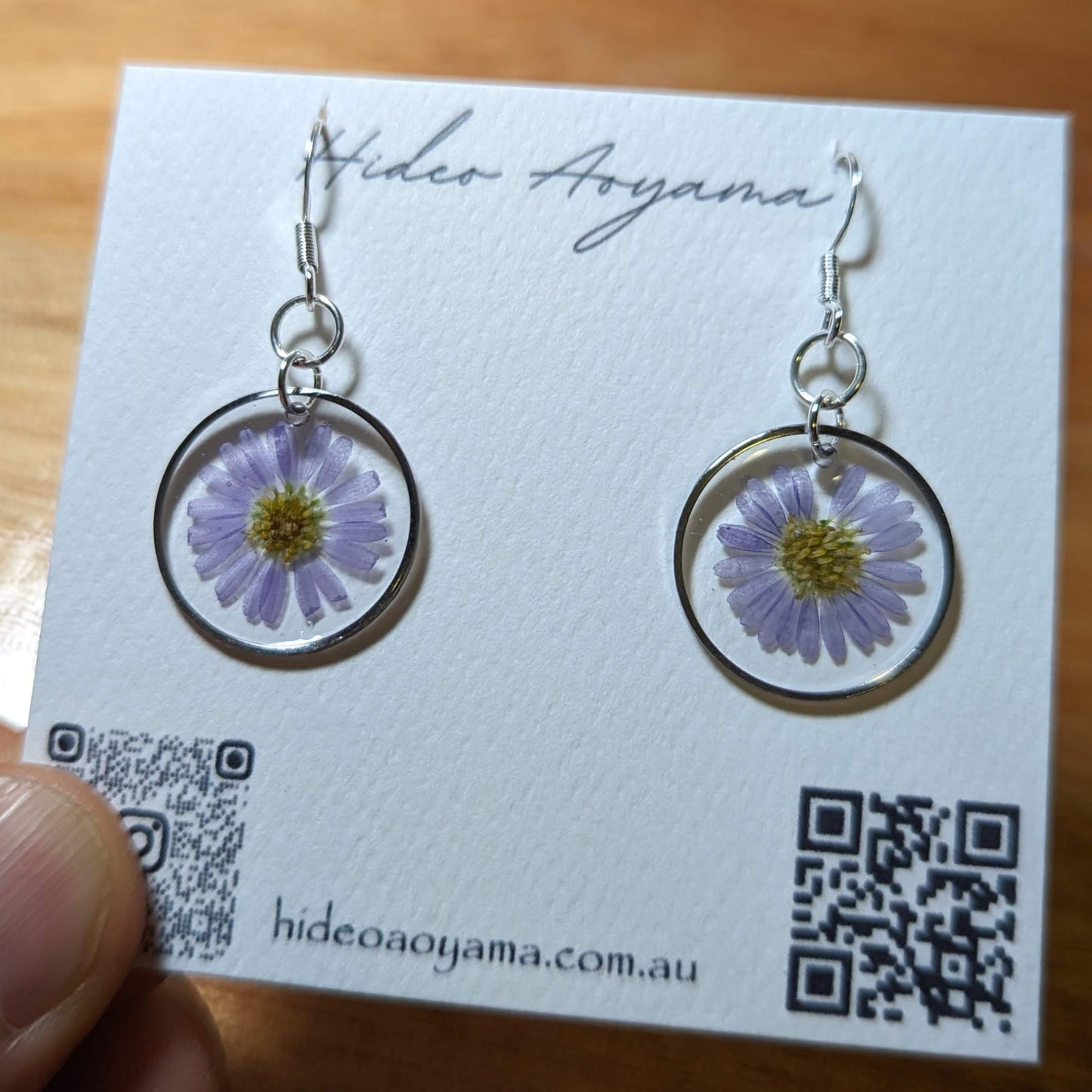 ( Real flower jewelry ) Rock daisy earrings