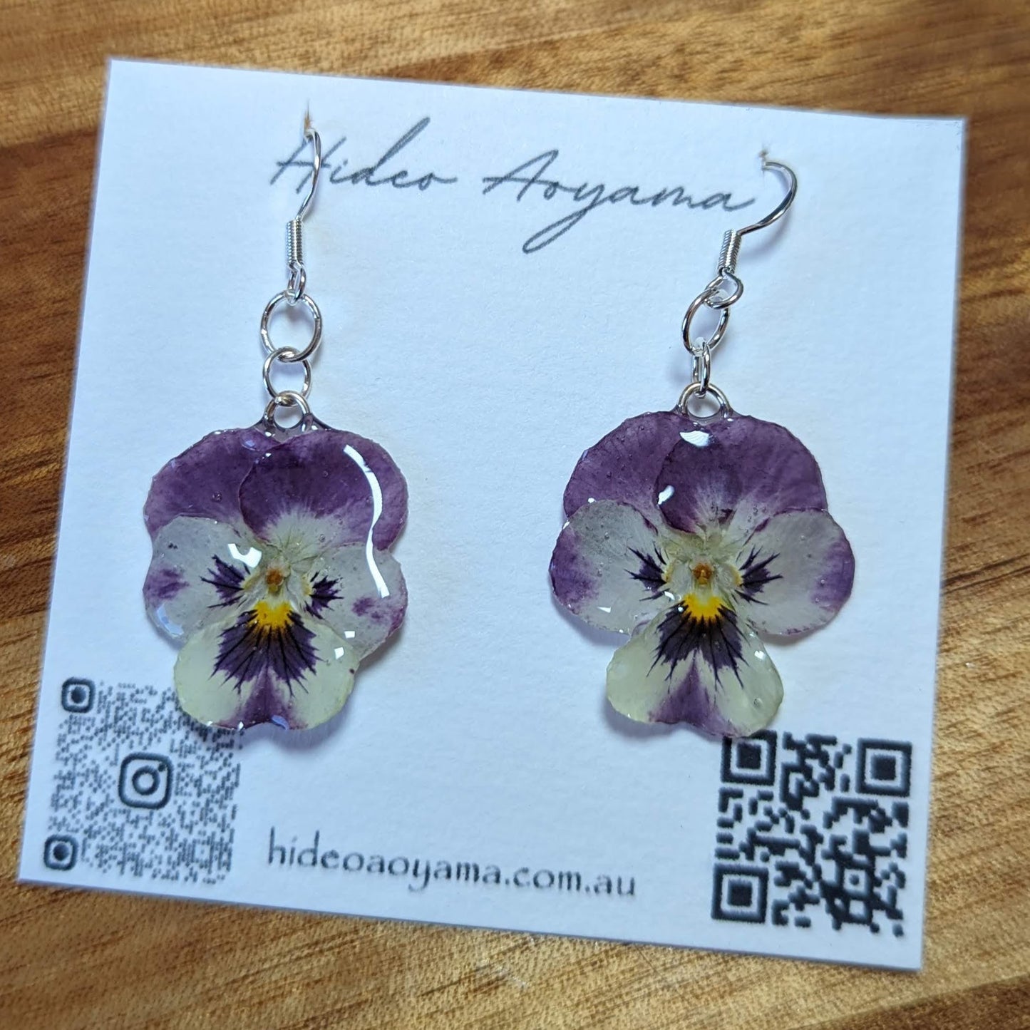 ( Real flower jewelry ) Purple white viola earrings
